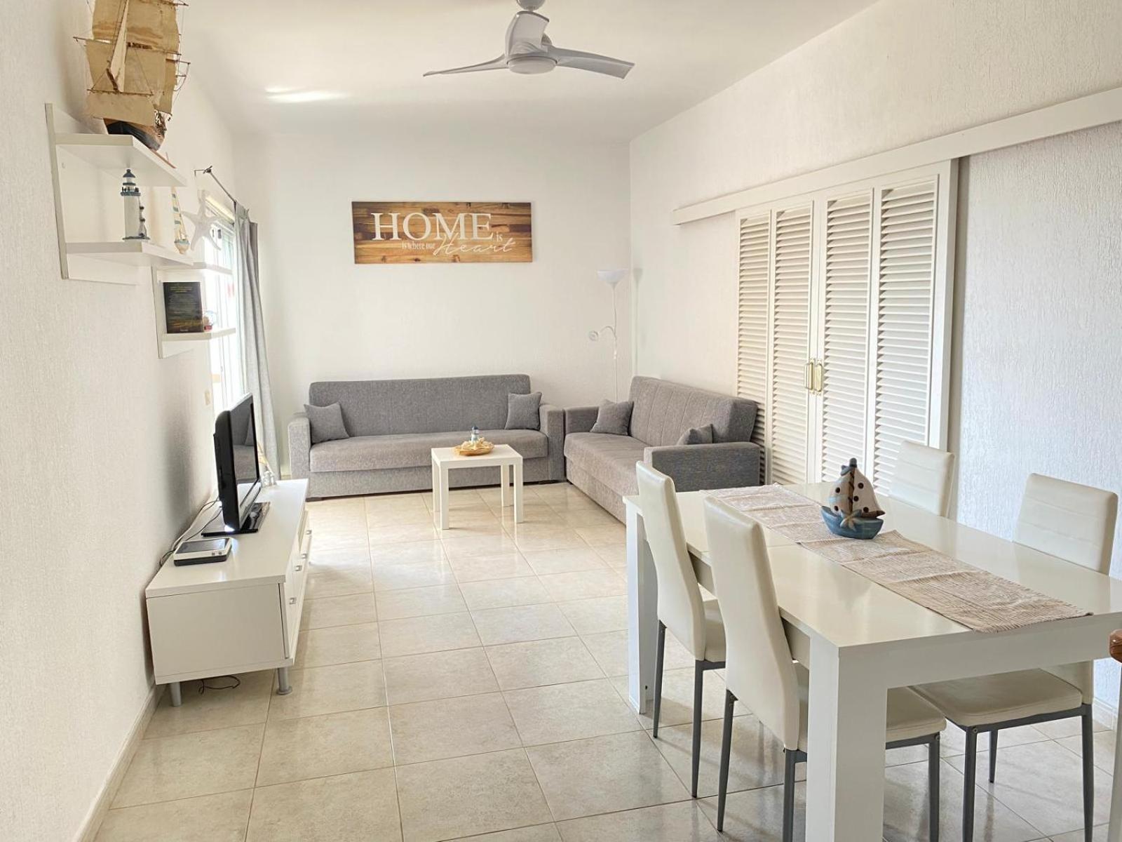 Apartamentos Playa Chica / Playa Las Gaviotas サンタクルスデテネリフェ エクステリア 写真